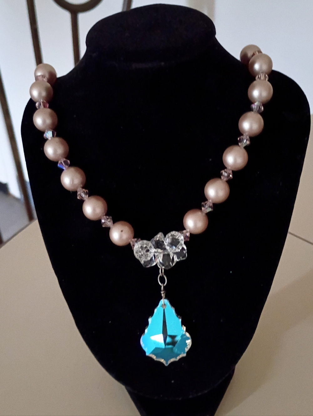 French Cut Baroque Pendant & Pearls Necklace